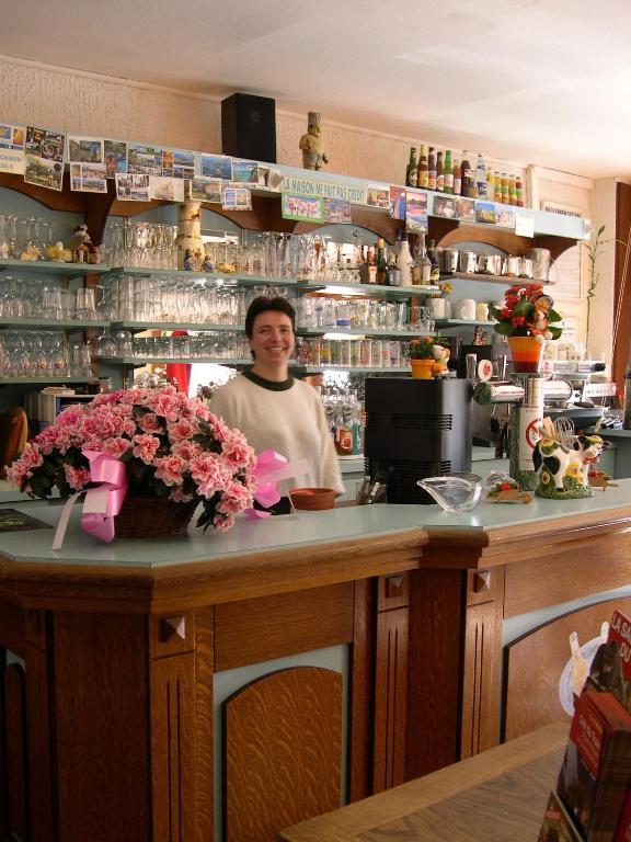 Hotel Restaurant De La Poste A Gérardmer Eksteriør bilde